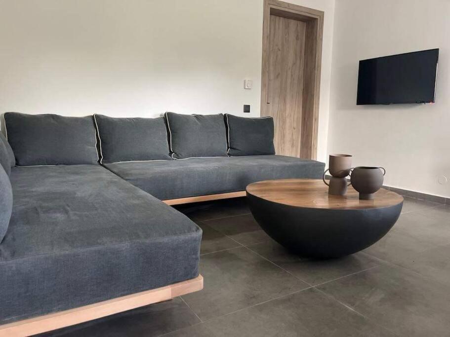 Ek Ornelakis, Luxury Country House With Jacuzzi Chania  Eksteriør billede